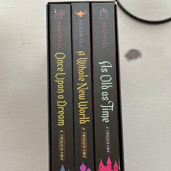 A Twisted Tale Book Collection - Picture 2 of 2